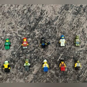 Lego Minifigures Set - Multicolor